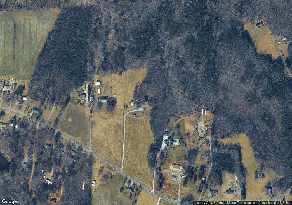 525 Barry Oak Rd, Statesville, NC 28625 - photo 1