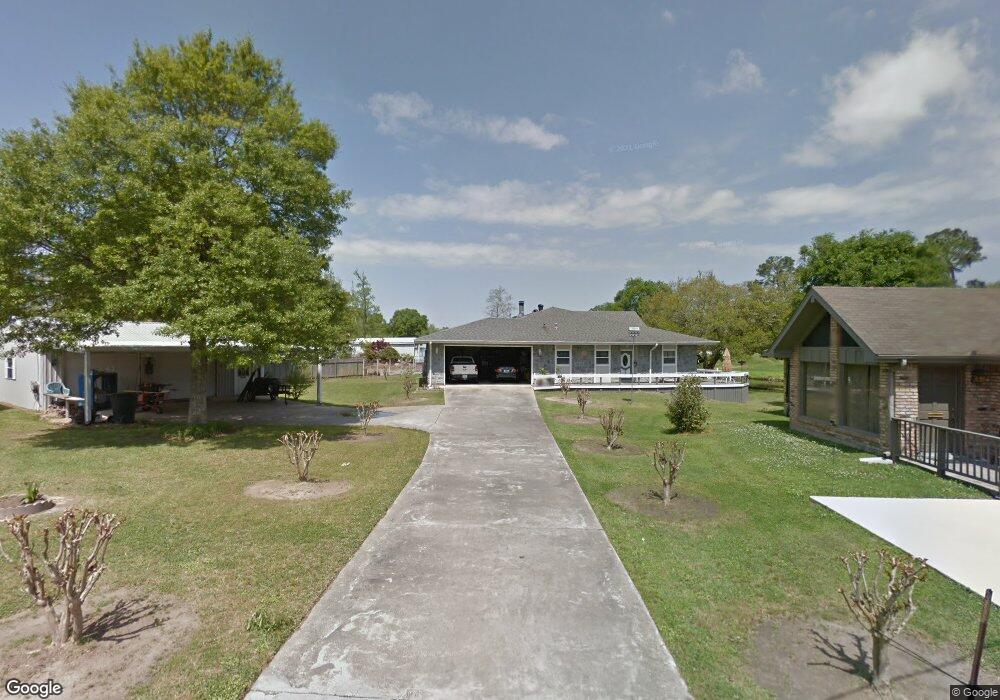 4300 Oaklawn St, Lake Charles, LA 70605 - photo 1