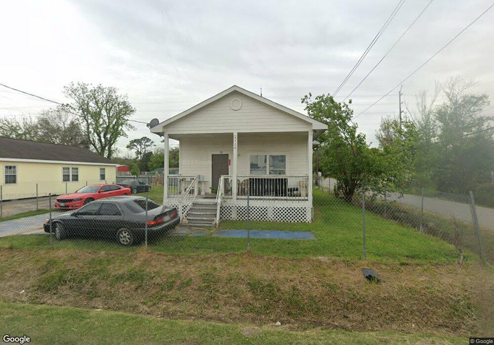 6729 Apollo St, Houston, TX 77091 - photo 1