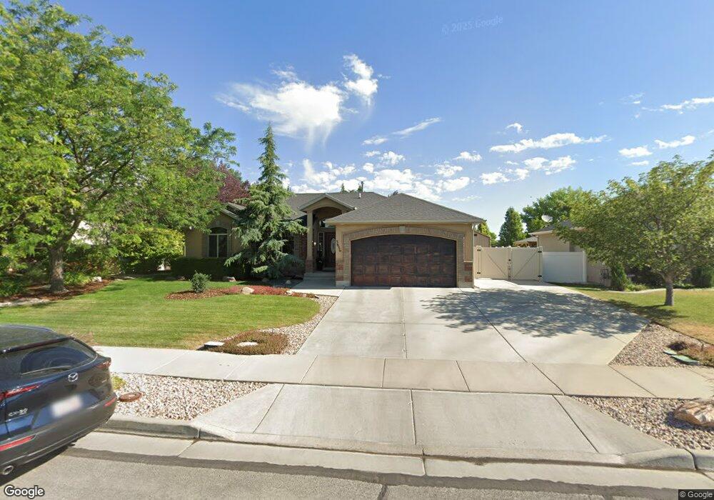 3636 Salinas Dr, Riverton, UT 84065 - photo 1