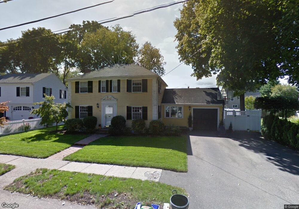 66 Rustlewood Rd, Milton, MA 02186 - photo 1