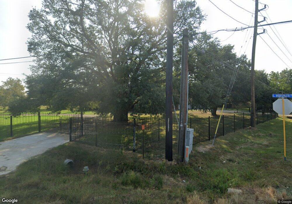 1106 E Hufsmith Rd, Tomball, TX 77375 - photo 1