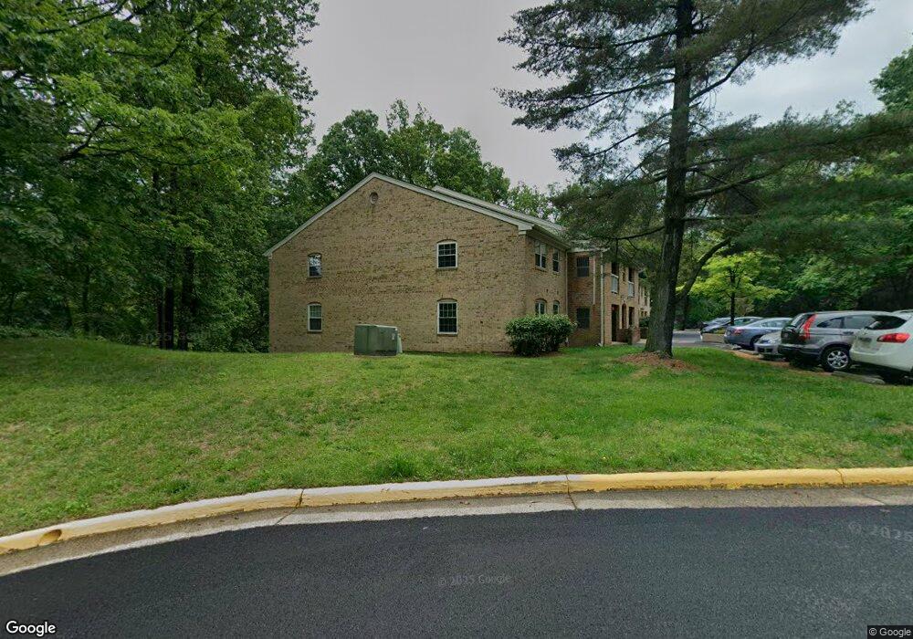 5831 Cove Landing Rd unit 204, Burke, VA 22015 - photo 1