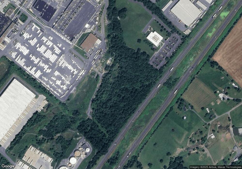 3104 Shawnee Dr, Winchester, VA 22601 - photo 1