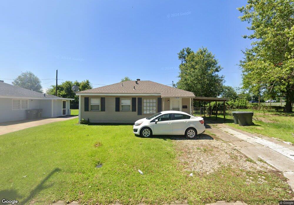 2248 E Prien Lake Rd, Lake Charles, LA 70601 - photo 1