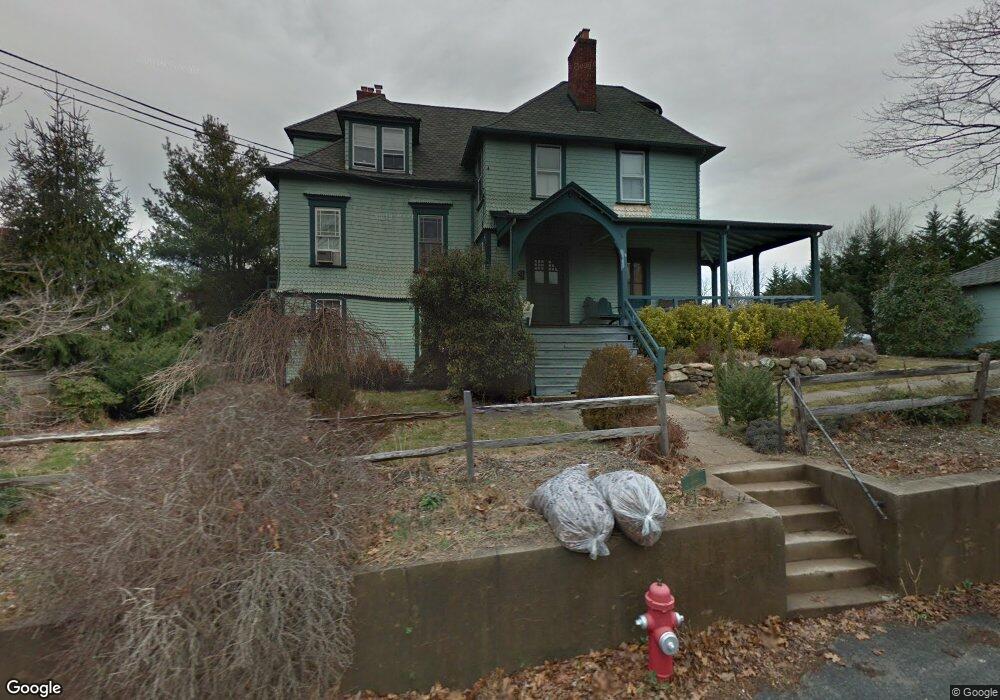 332 Franklin Ave unit A, Sea Cliff, NY 11579 - photo 1