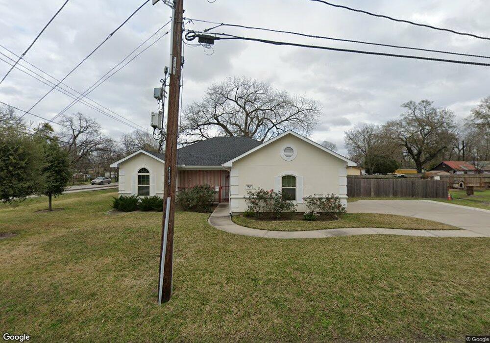 6828 Utah St, Houston, TX 77091 - photo 1