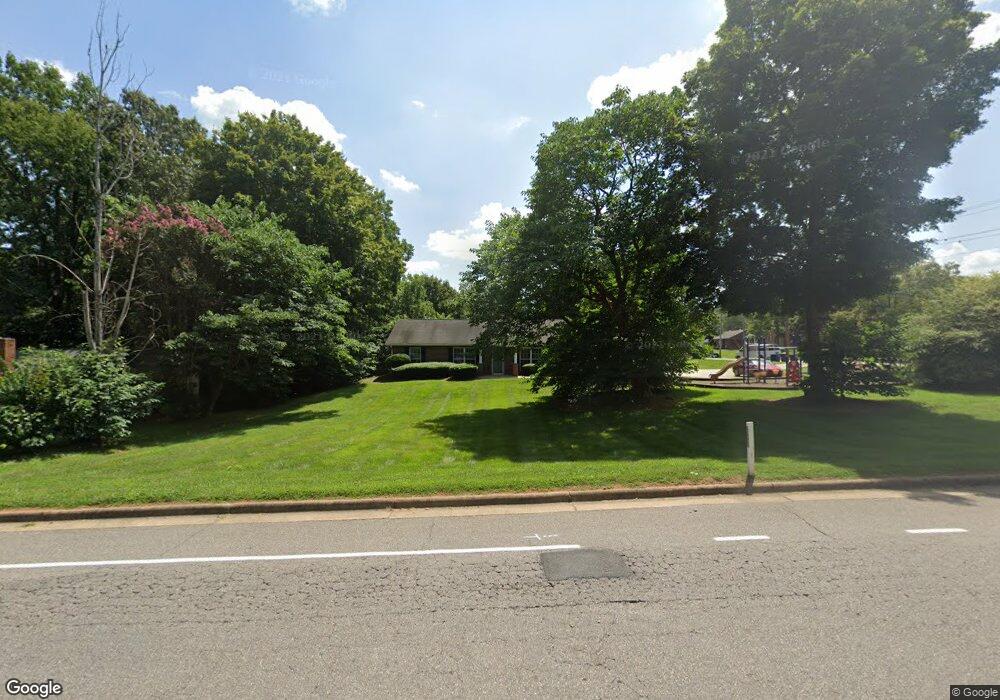 500 Hartness Rd, Statesville, NC 28677 - photo 1