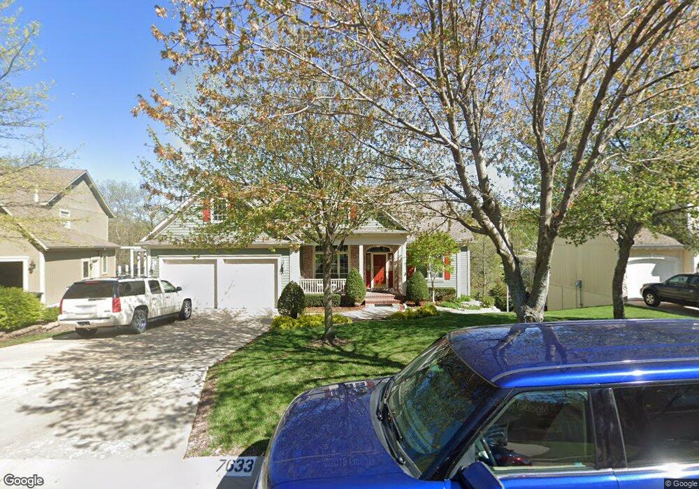 7633 Constance St, Shawnee, KS 66216 - photo 1