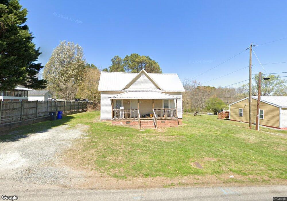 322 W 5th St, Siler City, NC 27344 - photo 1