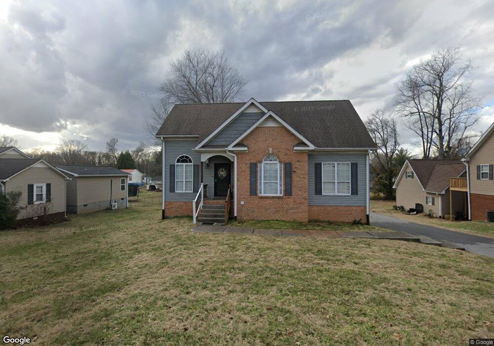 324 Portland Blvd, Portland, TN 37148 - photo 1