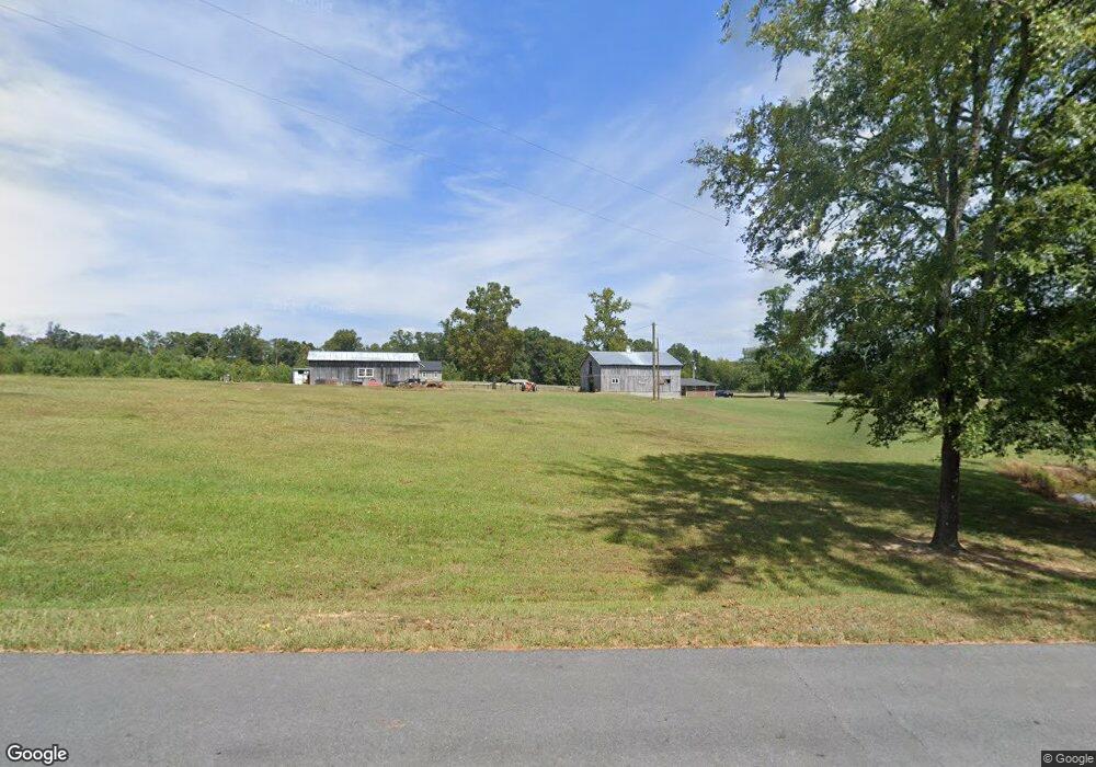 110 Lovebridge Rd NE, Calhoun, GA 30701 - photo 1