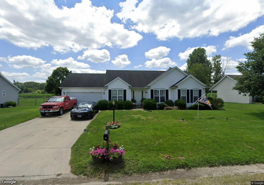 9947 E Bloomfield Hills Dr, Effingham, IL 62401 - photo 1