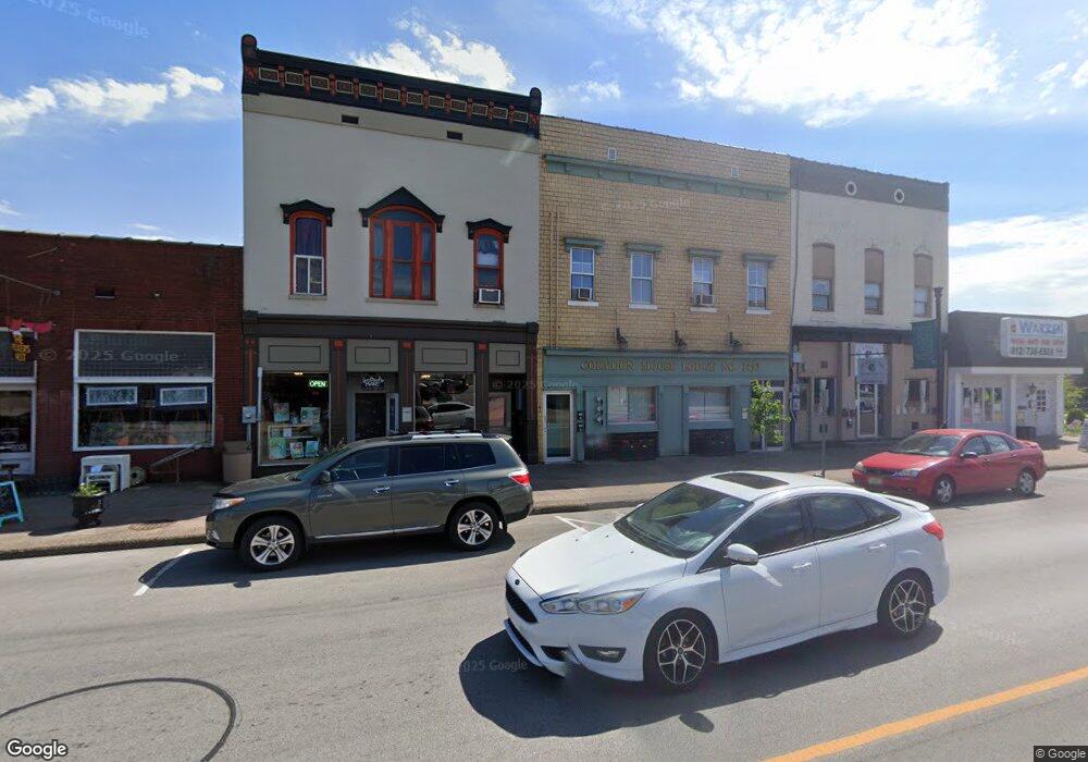 221 E Chestnut St, Corydon, IN 47112 - photo 1