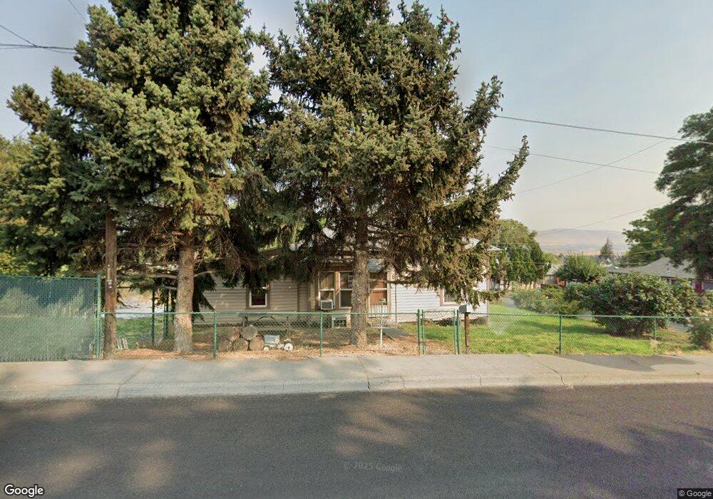 819 E 14th St, the Dalles, OR 97058 - photo 1