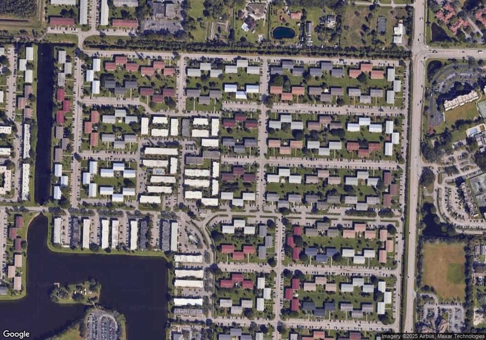 32 Coventry B, West Palm Beach, FL 33417 - photo 1