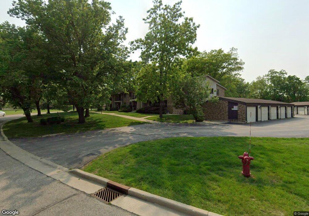 1705 S Coachlight Dr, New Berlin, WI 53151 - photo 1