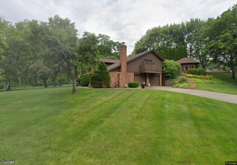 711 Greenhill Way, Anderson, IN 46012 - photo 1