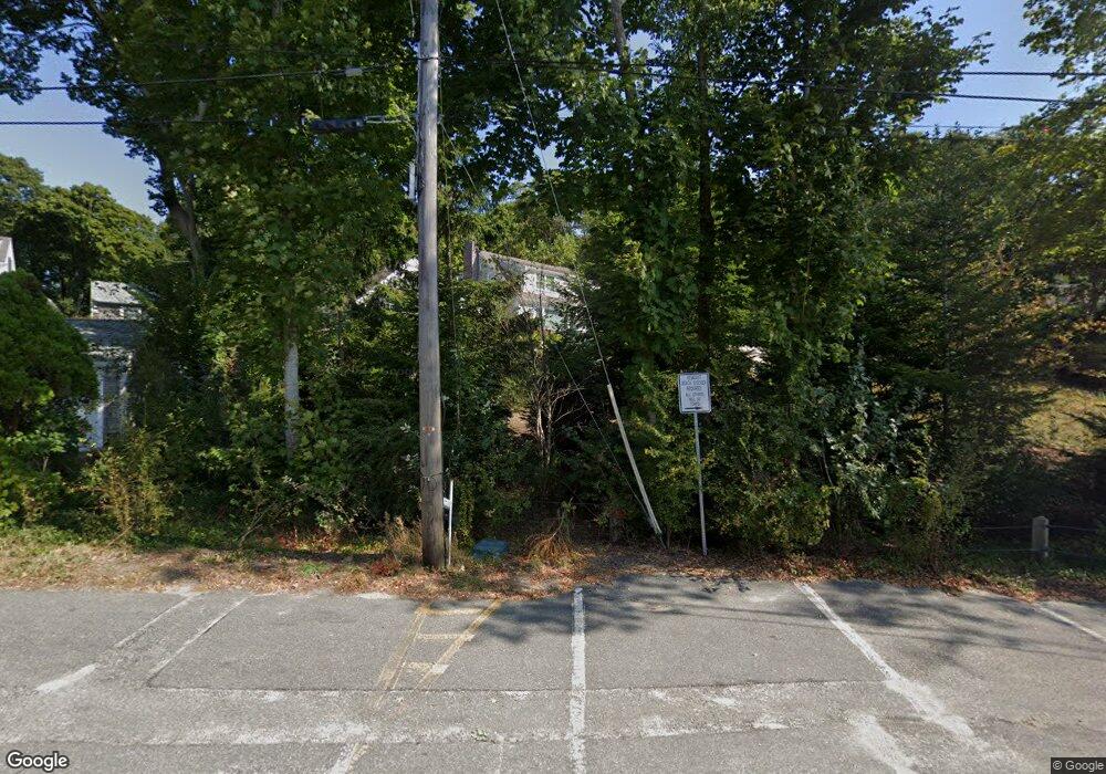 876 Main (Cotuit) St, Cotuit, MA 02635 - photo 1