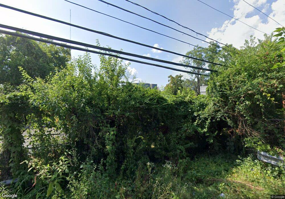 202 5th St SW, Charlottesville, VA 22903 - photo 1