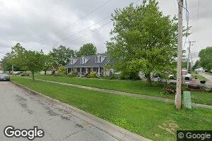 202 E 1st St, Assumption, IL 62510