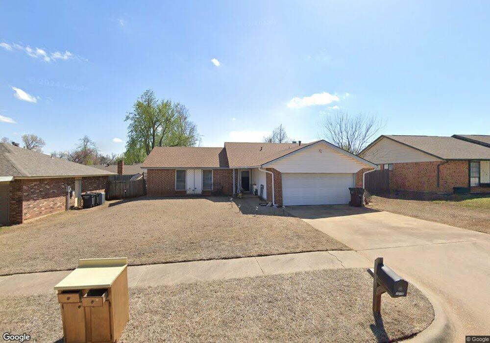 1516 NE 3rd St, Moore, OK 73160 - photo 1
