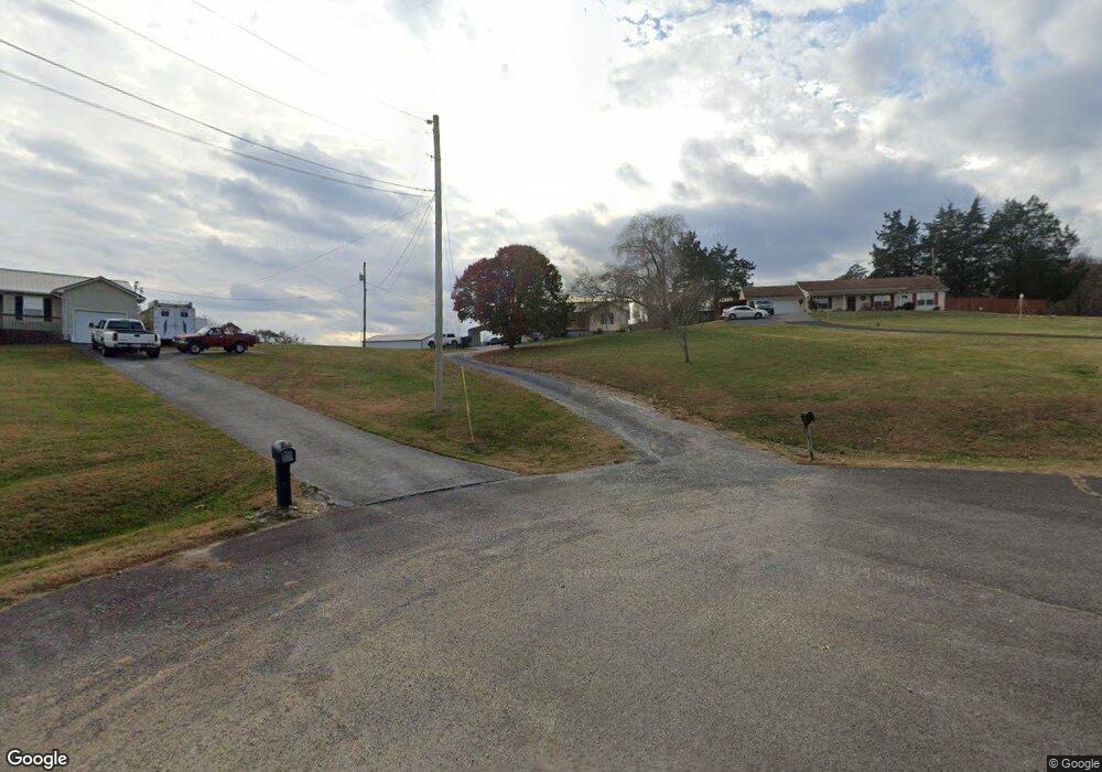 210 Hillside Ln, Rutledge, TN 37861 - photo 1