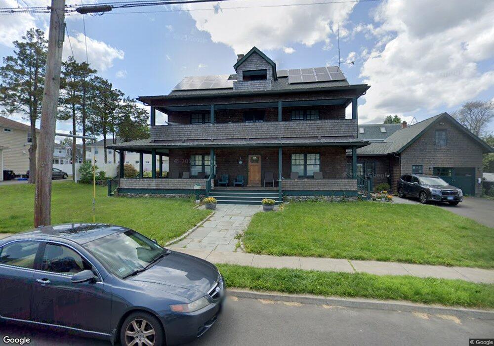 32 Hawley Ave, Milford, CT 06460 - photo 1