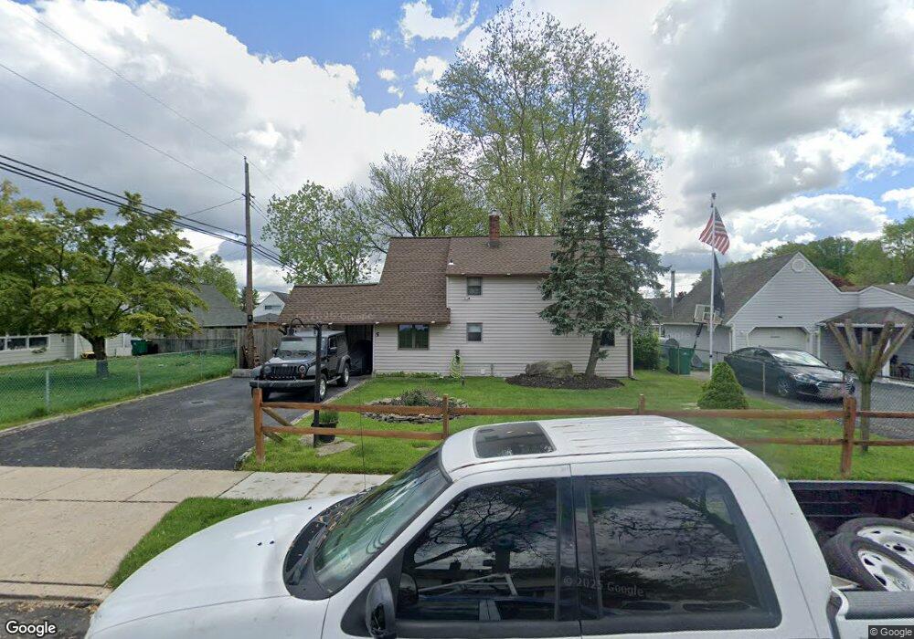 5 Roundabout Ln, Levittown, PA 19055 - photo 1
