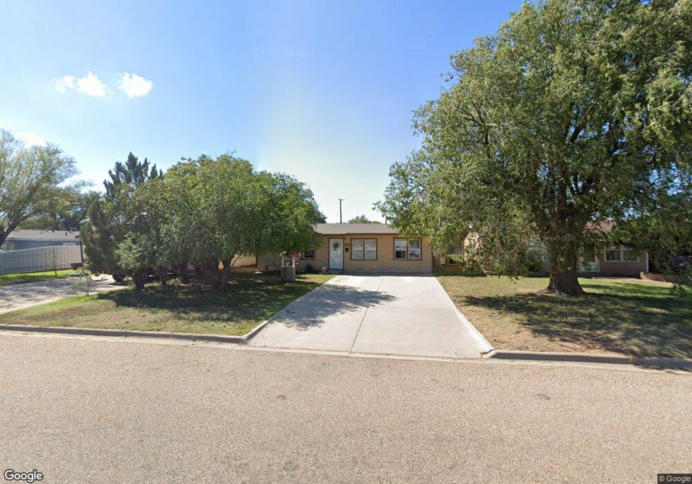 121 N Birge Ave, Dumas, TX 79029 - photo 1