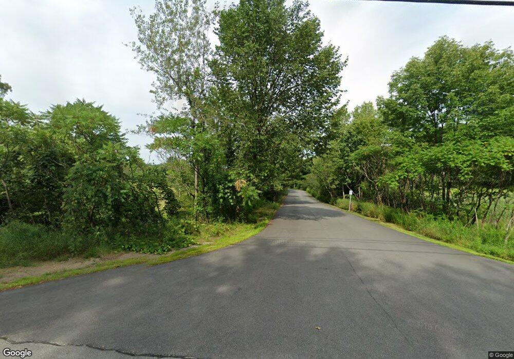 104 Stage Rd unit B, Hampstead, NH 03841 - photo 1