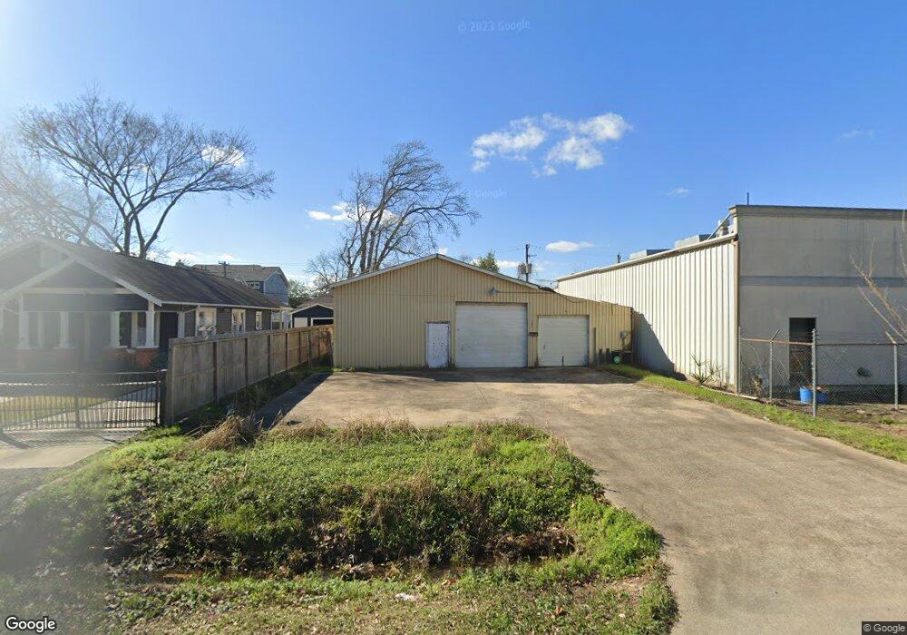 1921 Oxford St, Houston, TX 77008 - photo 1