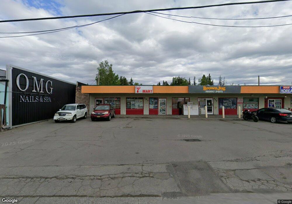 531 W Fireweed Ln, Anchorage, AK 99503 - photo 1