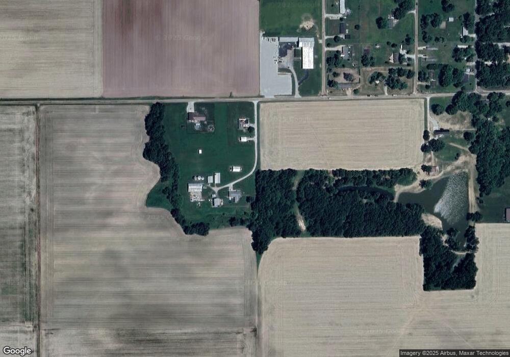 14059 E 850th Ave, Effingham, IL 62401 - photo 1