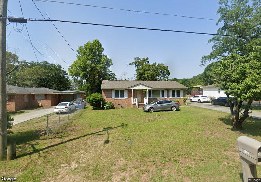 1947 Fairway Dr, Macon, GA 31217 - photo 1