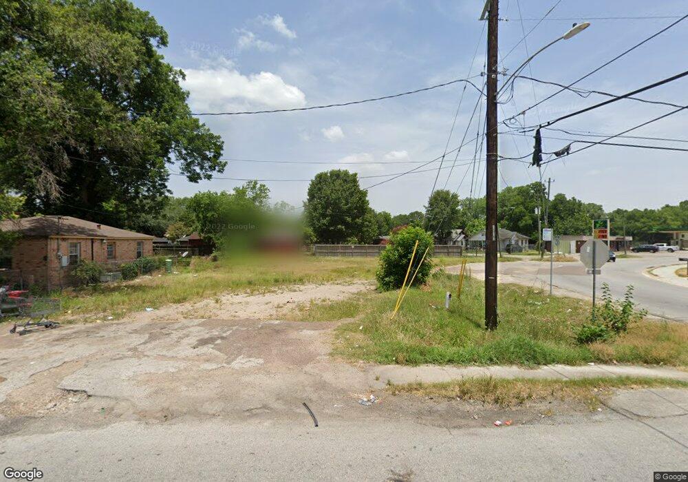 902 Ringold St, Houston, TX 77088 - photo 1