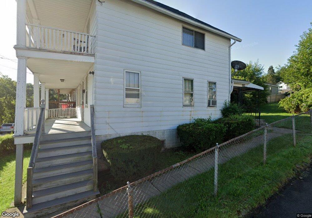 814 E Locust St, Scranton, PA 18505 - photo 1