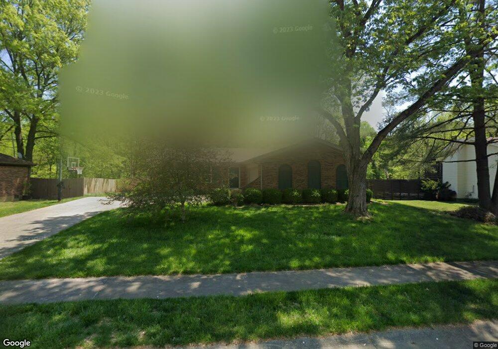 1020 Meadowview Dr, New Albany, IN 47150 - photo 1