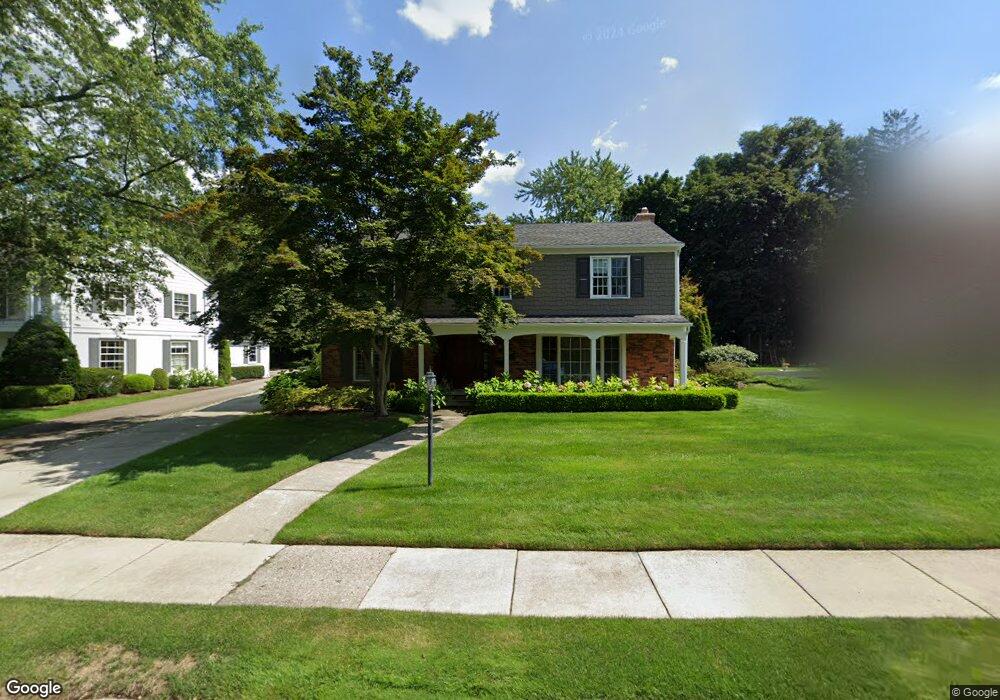 630 Half Moon Rd, Bloomfield Hills, MI 48301 - photo 1