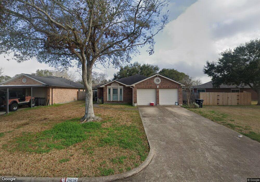 2808 Quail Run Dr, Alvin, TX 77511 - photo 1