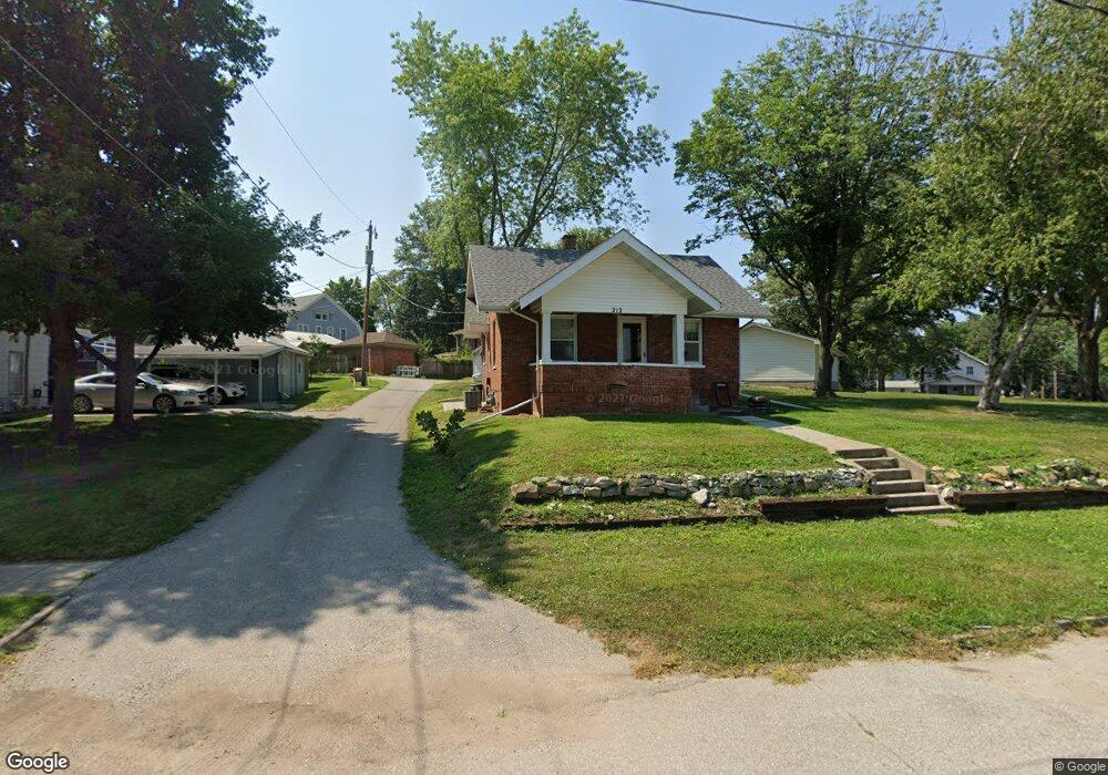 212 W Grant Ave, Shenandoah, IA 51601 - photo 1