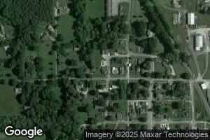 132 W College St, Ladoga, IN 47954