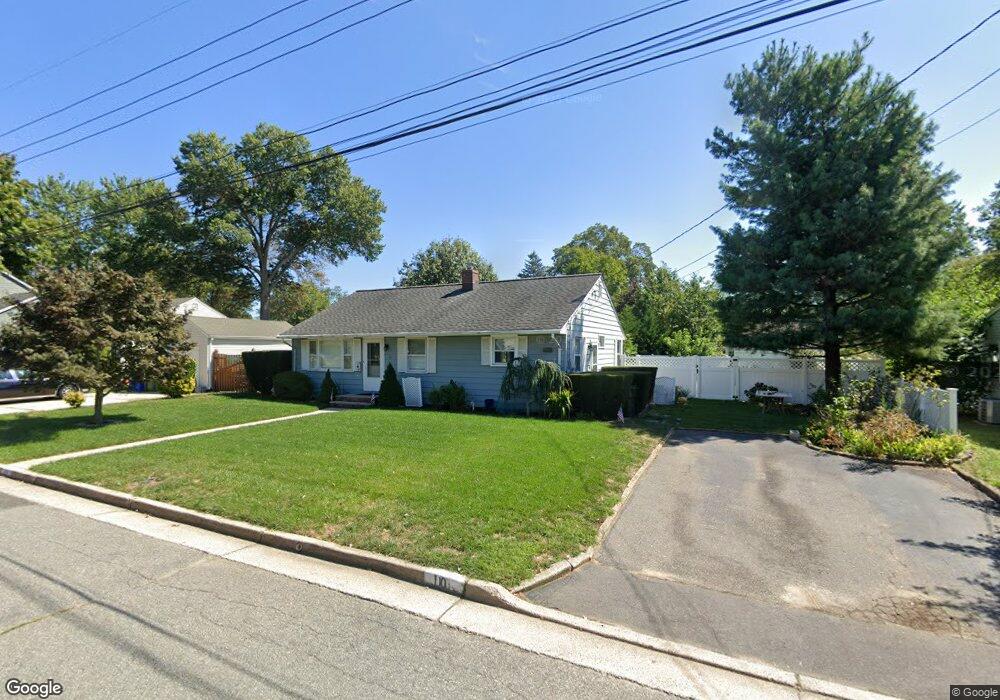 10 Meadowbrook Ave, Eatontown, NJ 07724 - photo 1