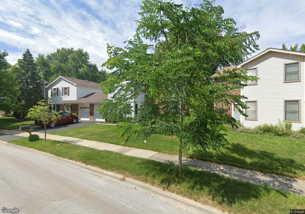 525 Grimes Ave, Naperville, IL 60565 - photo 1