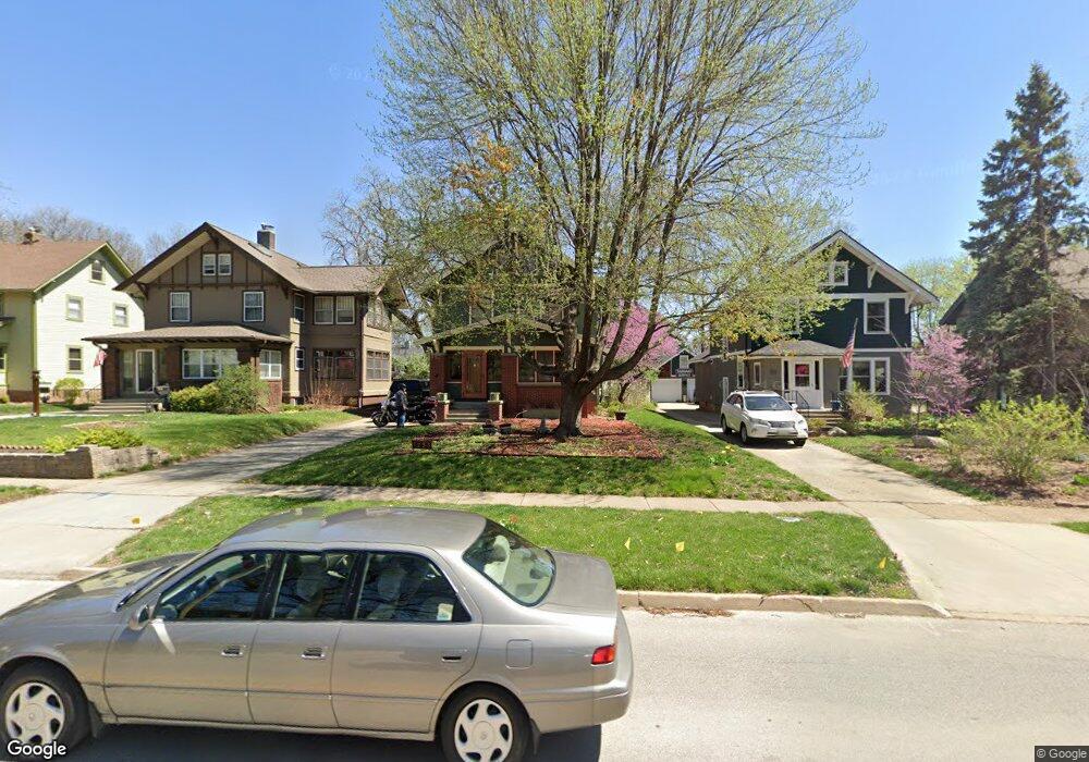 1253 42nd St, Des Moines, IA 50311 - photo 1