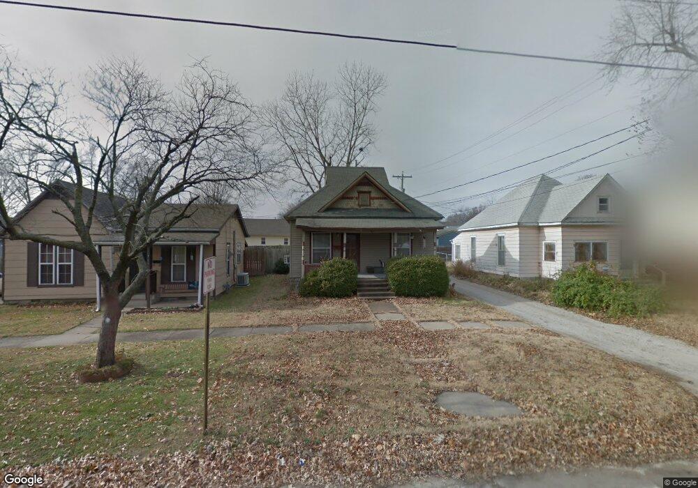 713 S 15th St, Parsons, KS 67357 - photo 1