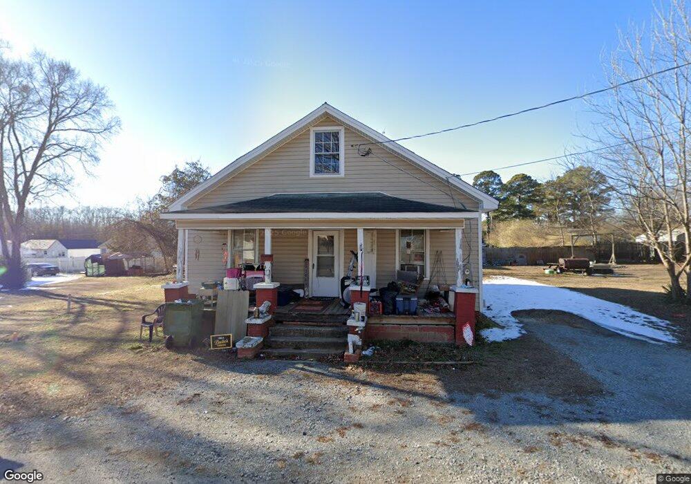1011 Burton St, Roanoke Rapids, NC 27870 - photo 1