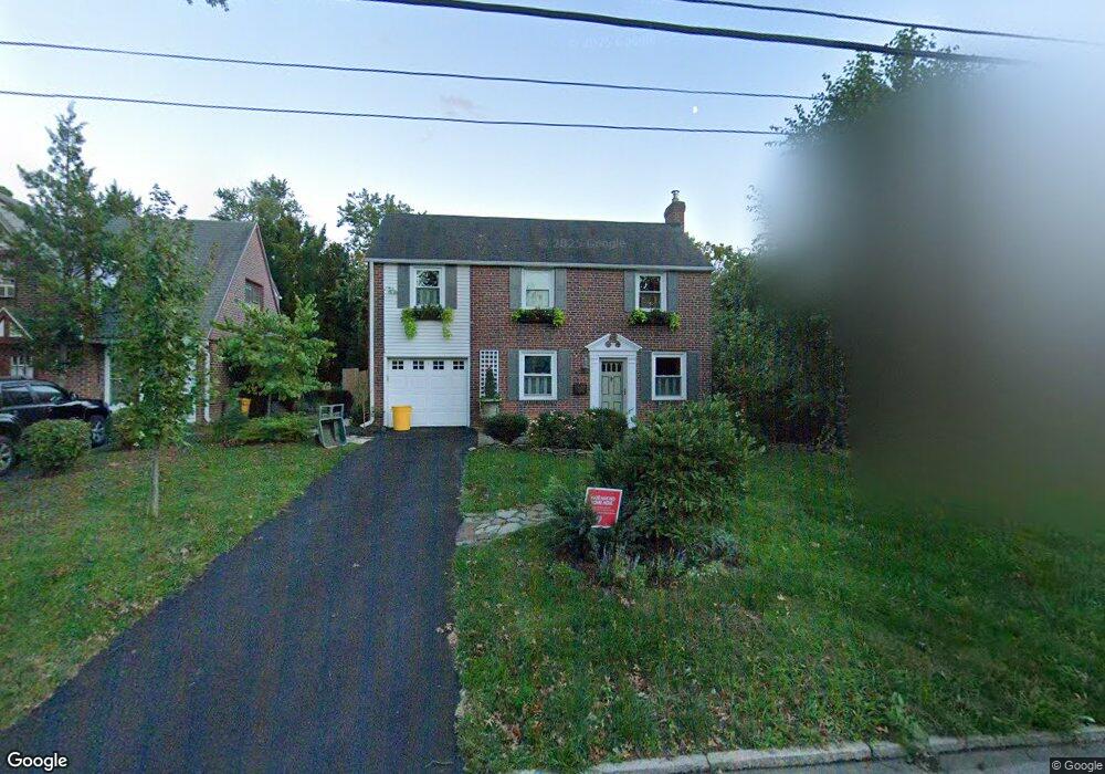 909 Delmont Dr, Wynnewood, PA 19096 - photo 1