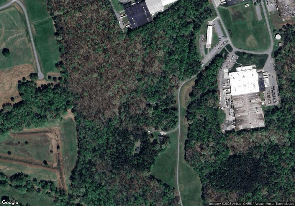 2100 Fox Creek Trail, Lincolnton, NC 28092 - photo 1