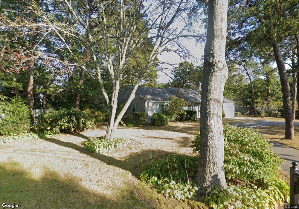 17 Rolling Hitch Rd, Centerville, MA 2632 - photo 1